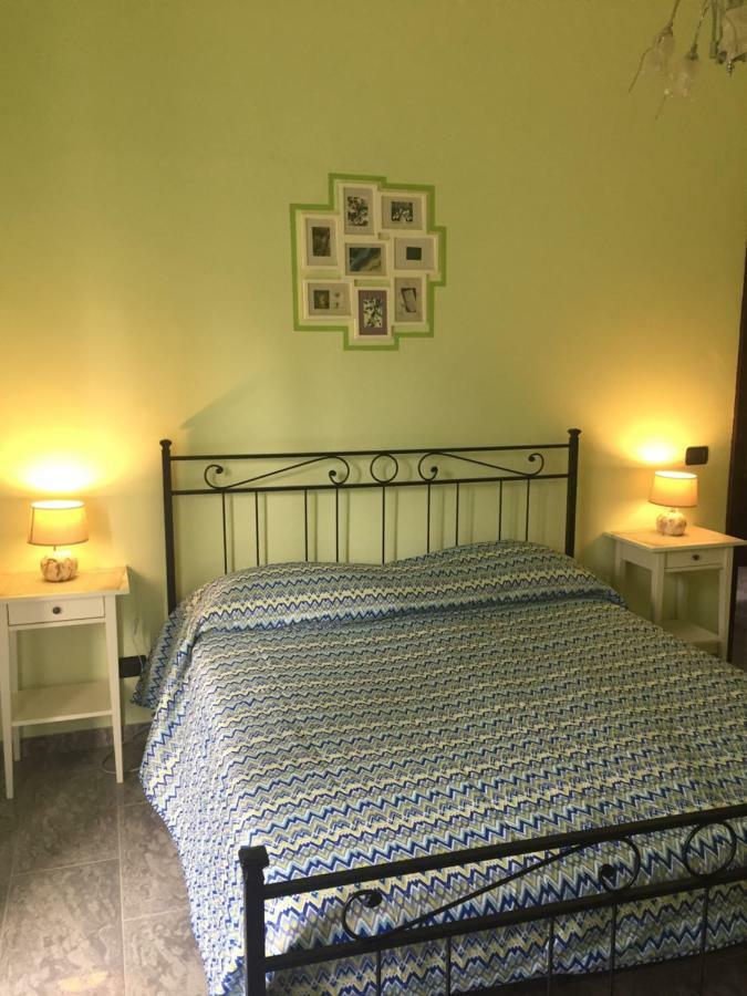 Apartmán Casa In Langa Alba  Exteriér fotografie